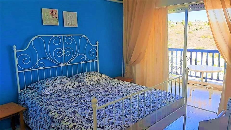 1 Bedroom Apartment With A Magnificent Sea View Limasol Dış mekan fotoğraf